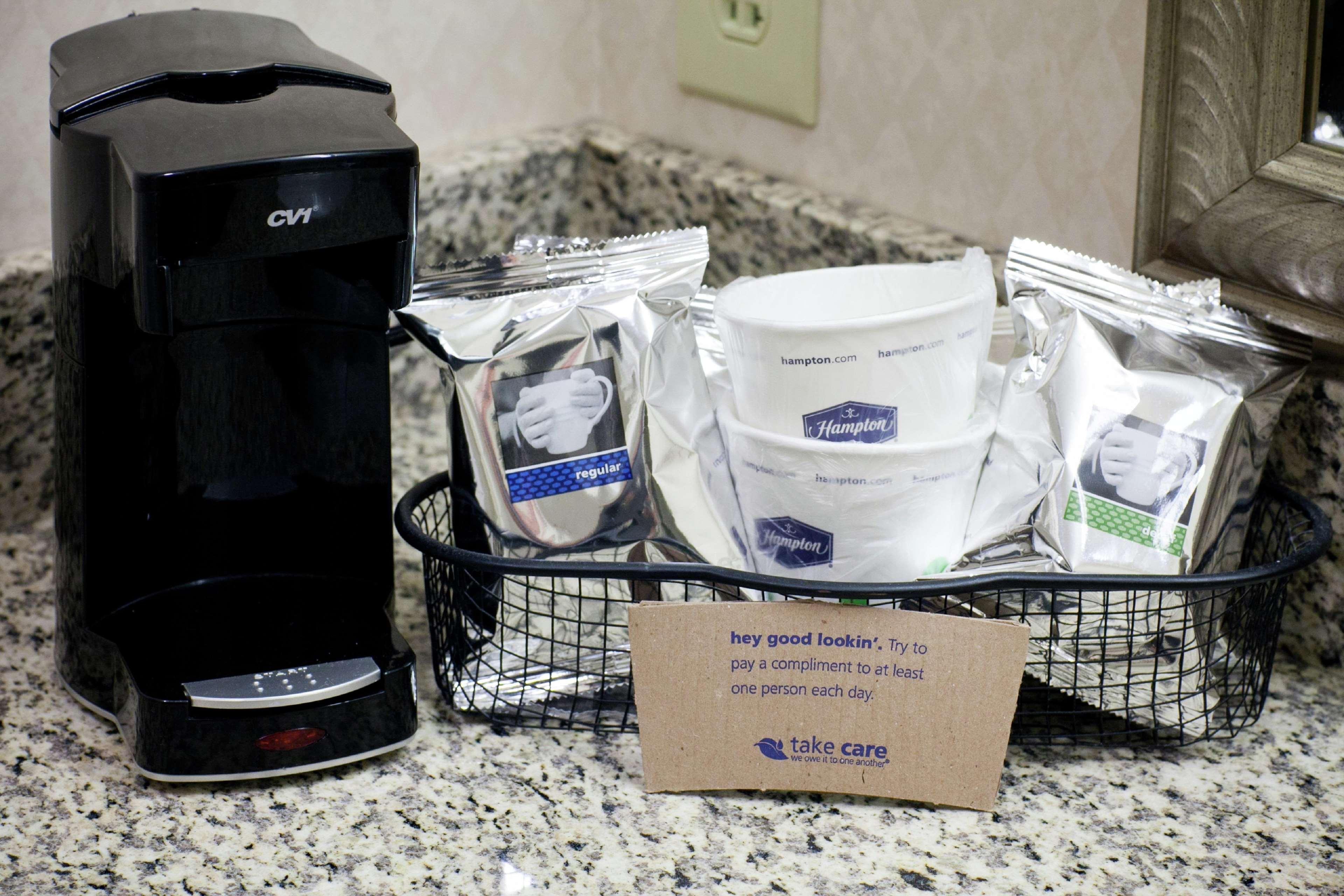 Hampton Inn Carrollton Bagian luar foto