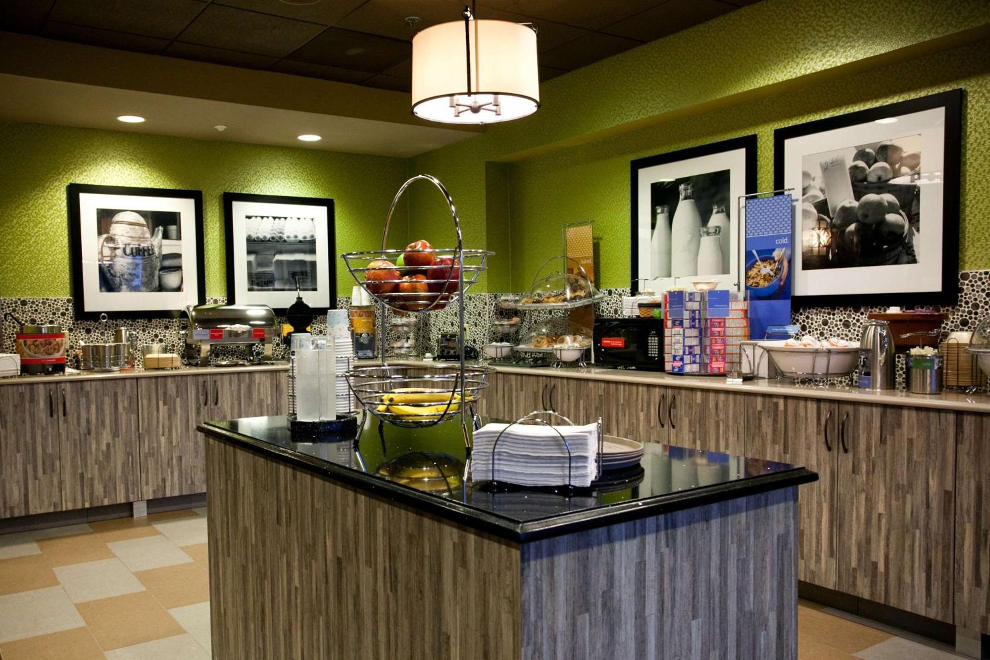 Hampton Inn Carrollton Bagian luar foto